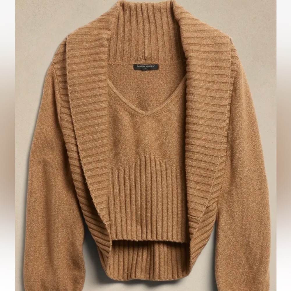 Banana Republic Camel Tan Lounge Shrug &V-Neck Tank Top